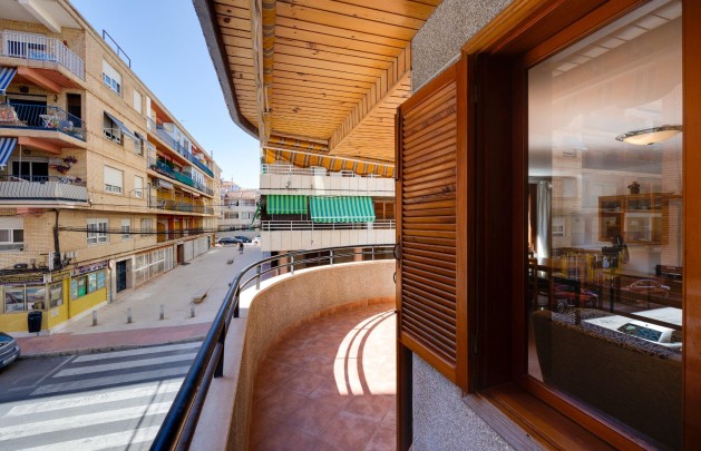 Apartment / flat - Resale - Torrevieja - Acequion