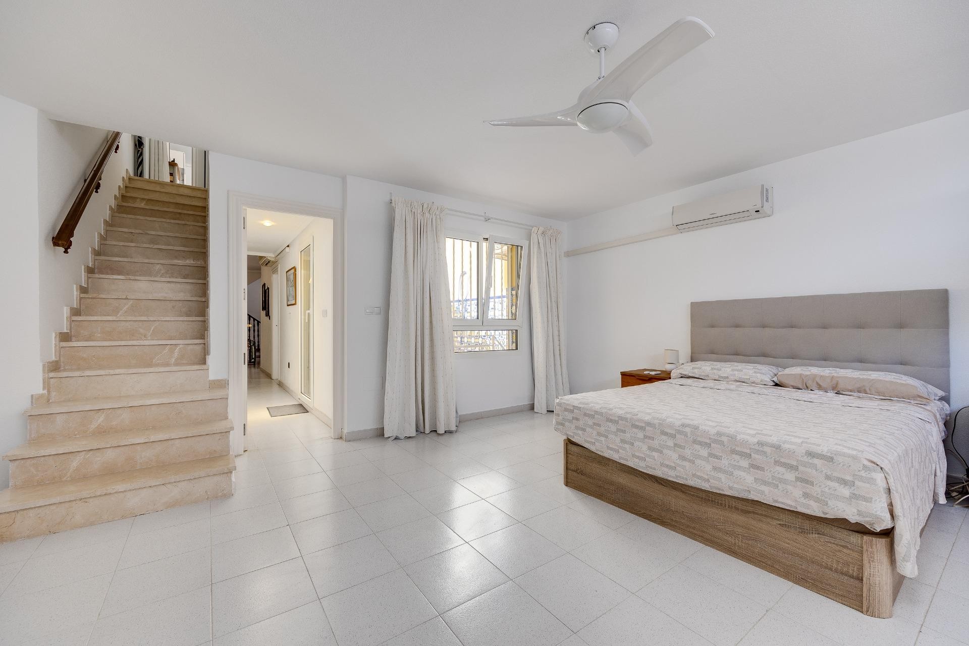 Återförsäljning - Bungalow - Torrevieja - Mar azul