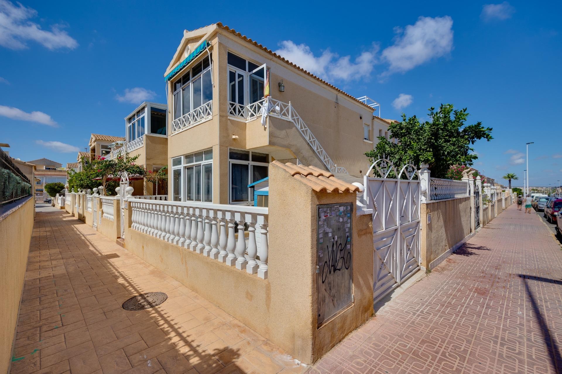 Återförsäljning - Villa - Torrevieja - El molino