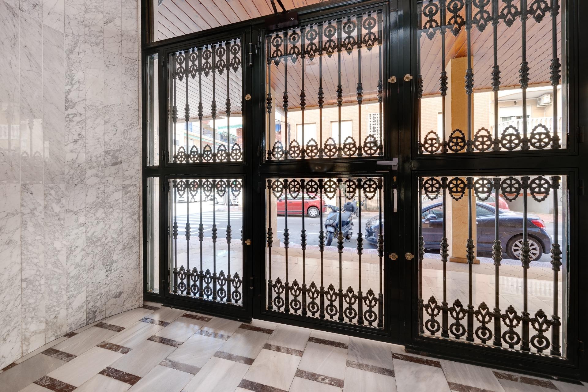 Herverkoop - Appartement / flat - Torrevieja - Acequion