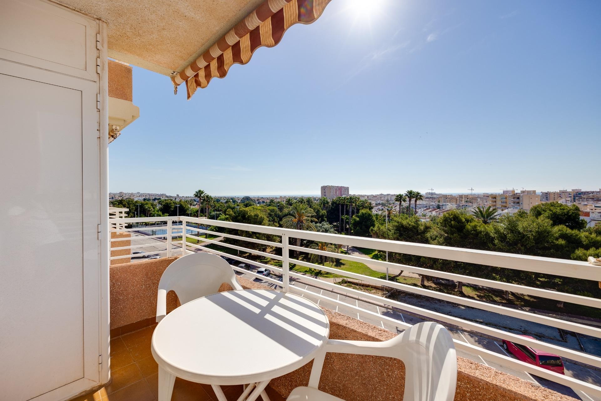 Herverkoop - Appartement / flat - Torrevieja - Calas blanca