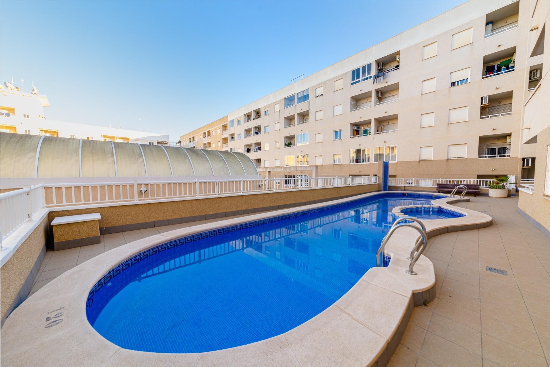 Herverkoop - Appartement / flat - Torrevieja - El molino