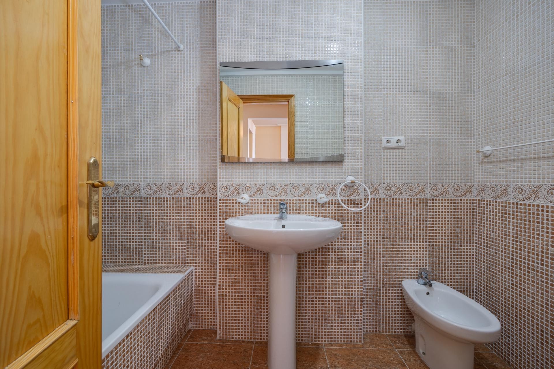 Herverkoop - Appartement / flat - Torrevieja - El molino