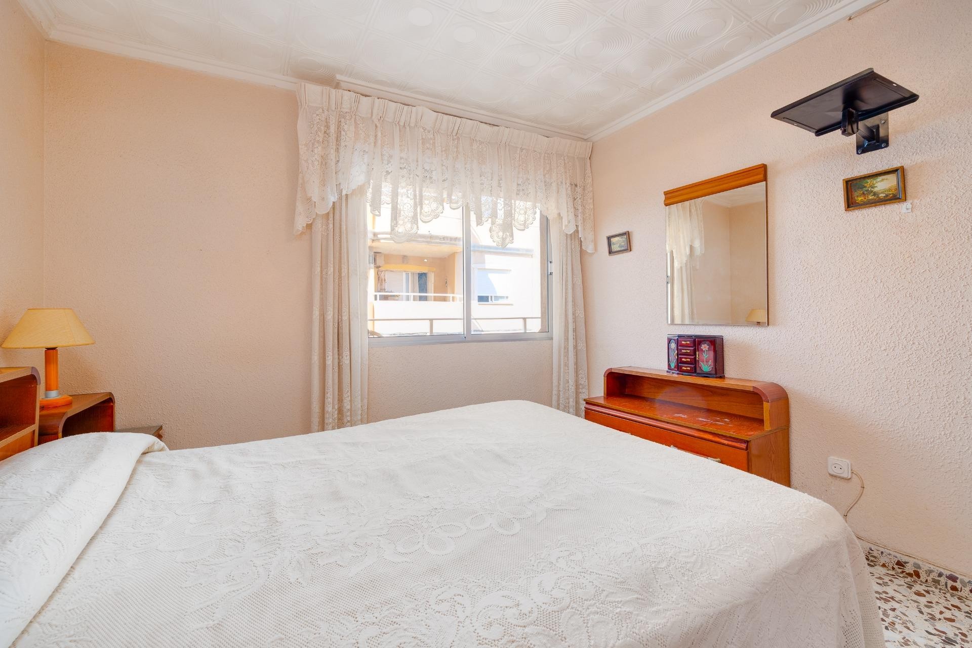 Herverkoop - Appartement / flat - Torrevieja - Habaneras