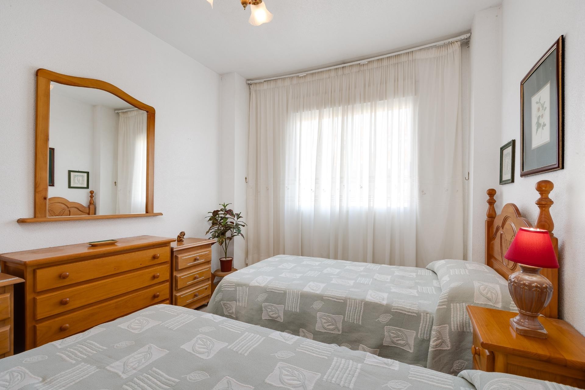 Herverkoop - Appartement / flat - Torrevieja - Habaneras