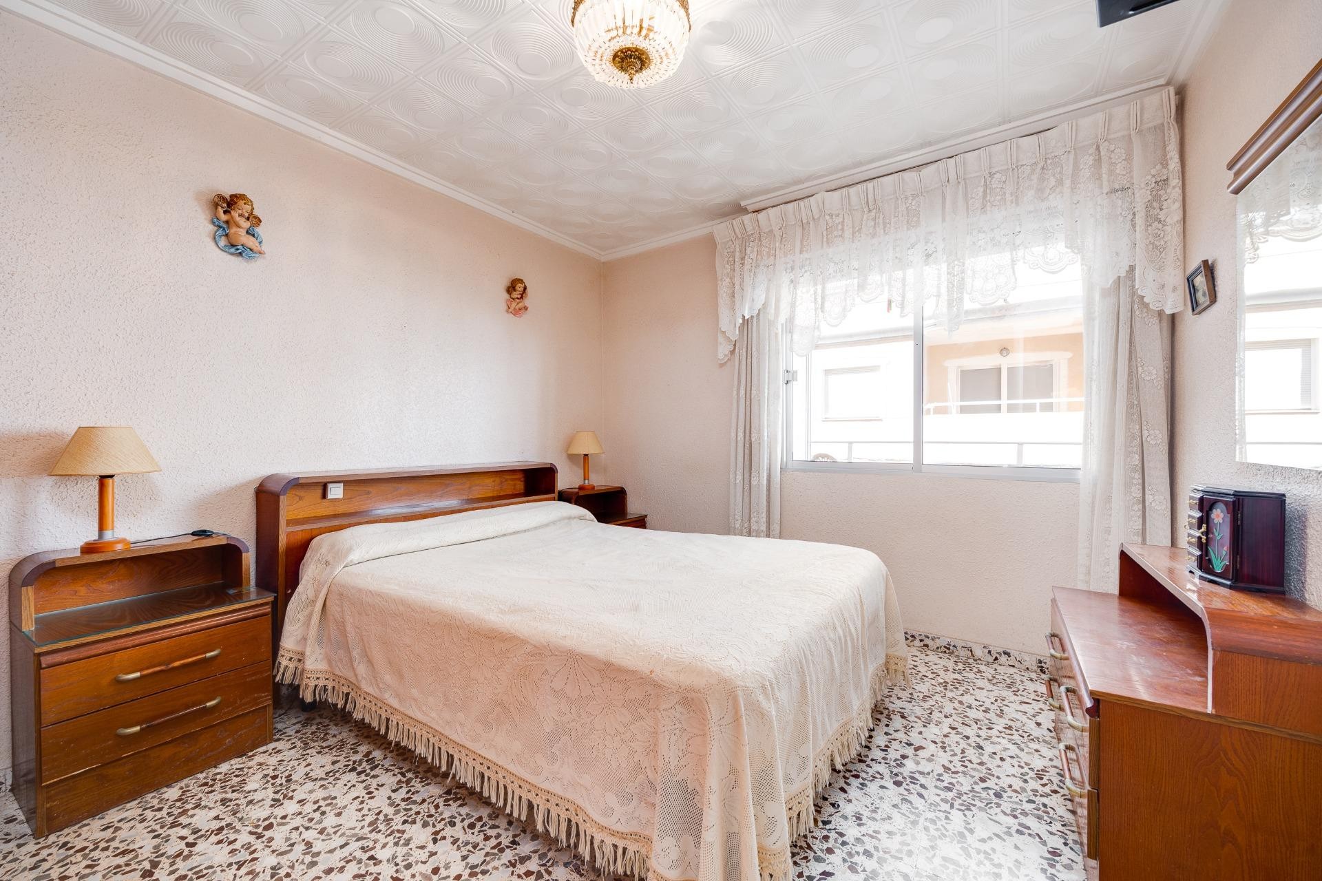 Herverkoop - Appartement / flat - Torrevieja - Habaneras