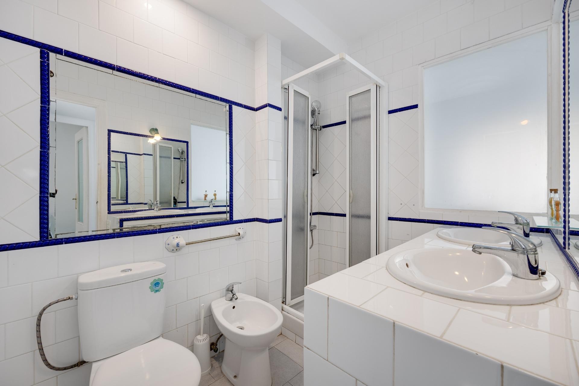 Herverkoop - Bungalow - Torrevieja - Playa de los Naufragos