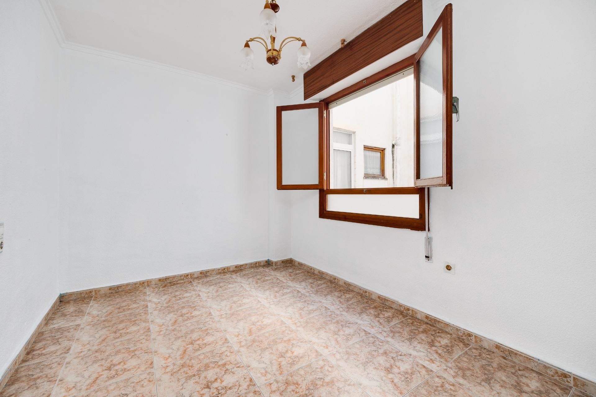 Resale - Apartment / flat - Torrevieja - Acequion