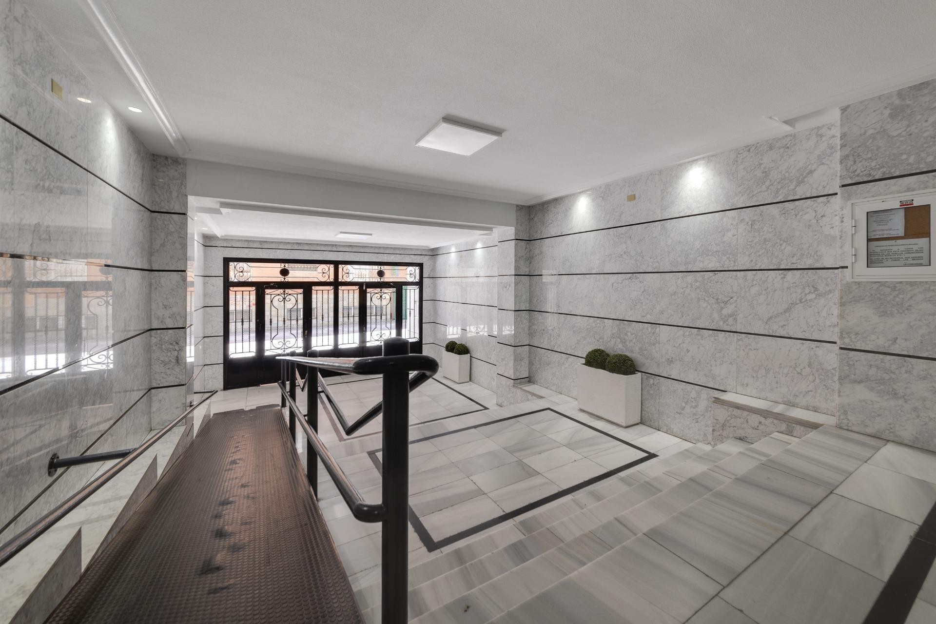 Resale - Apartment / flat - Torrevieja - Acequion