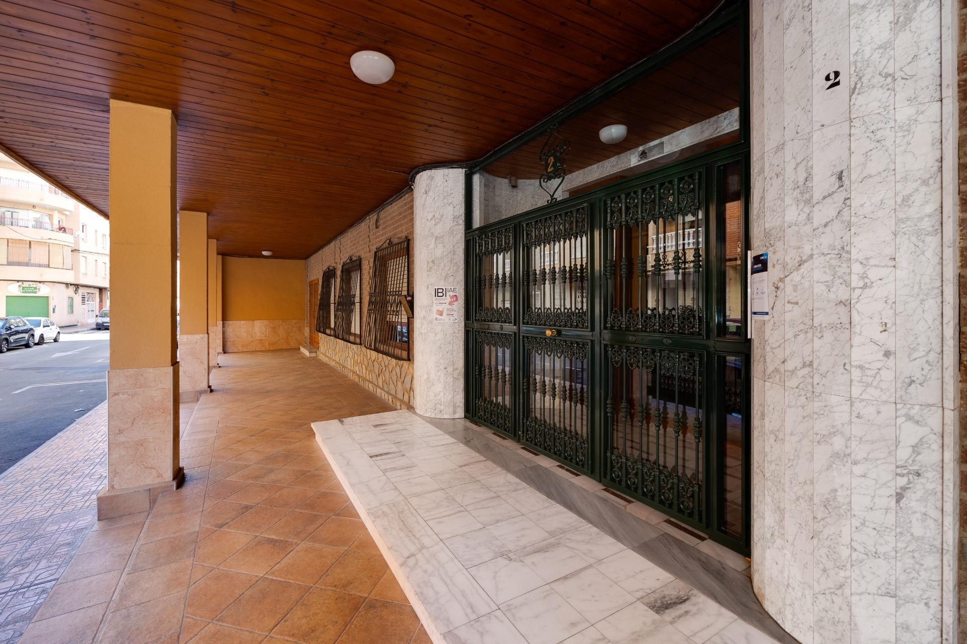 Resale - Apartment / flat - Torrevieja - Acequion