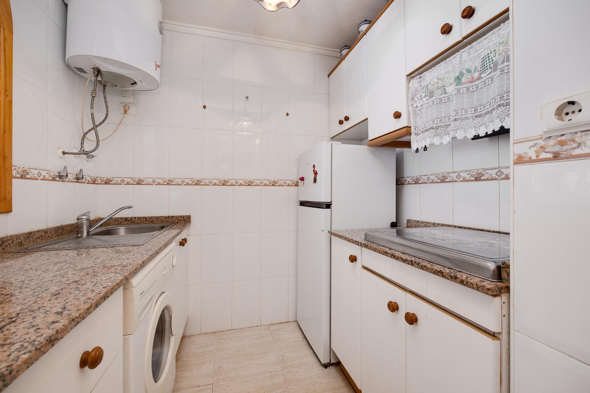 Resale - Apartment / flat - Torrevieja - Habaneras