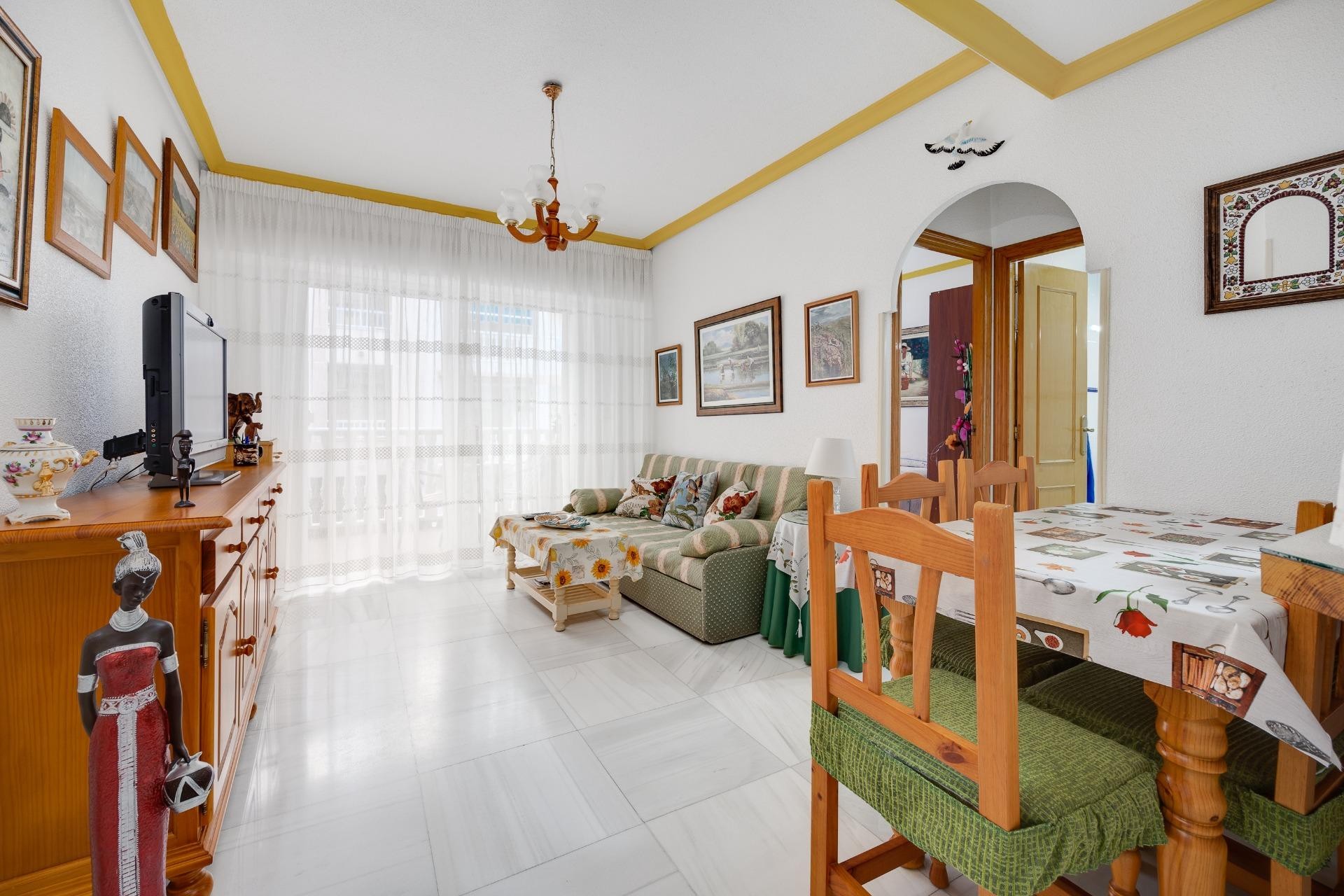 Resale - Apartment / flat - Torrevieja - Habaneras