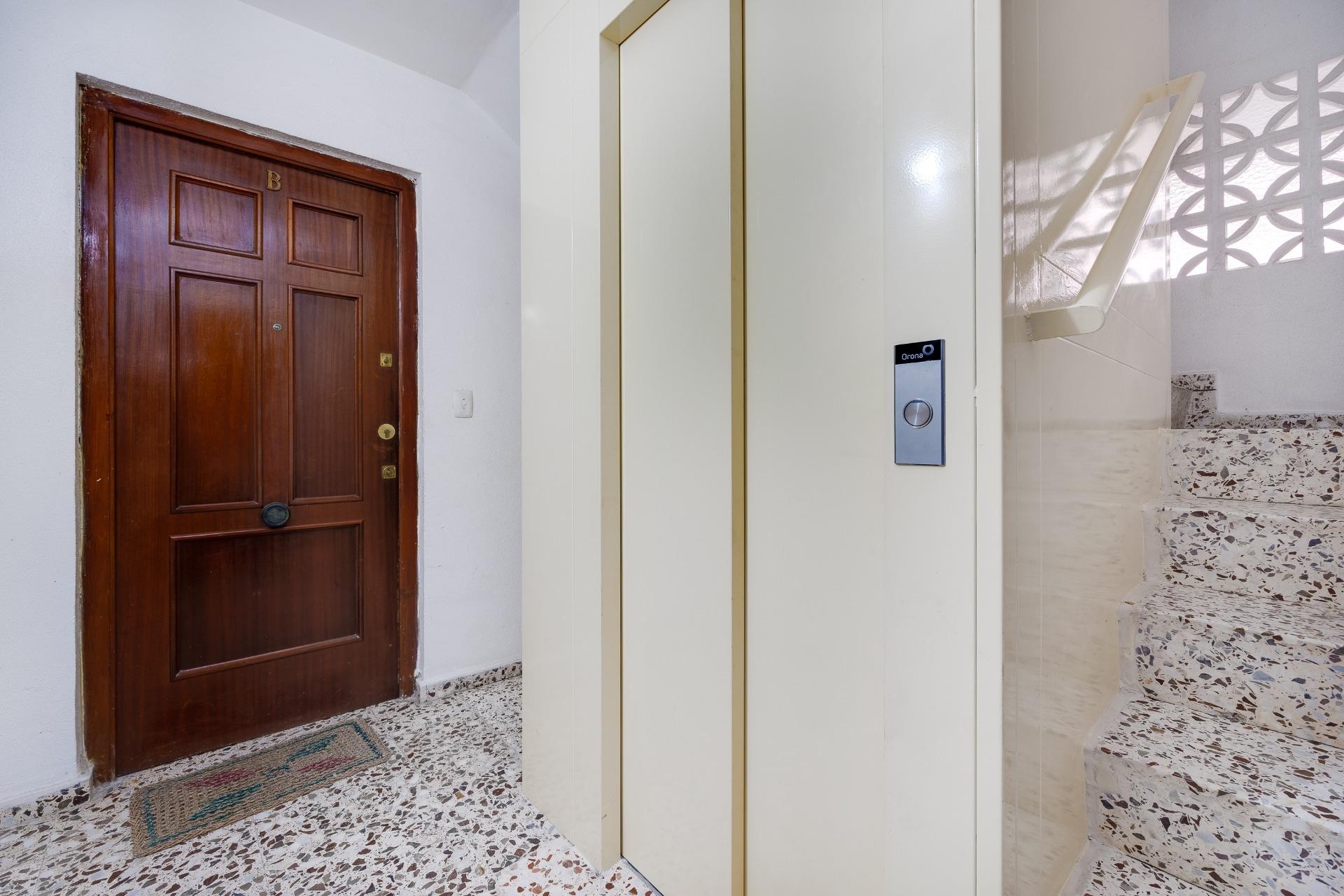 Resale - Apartment / flat - Torrevieja - Habaneras