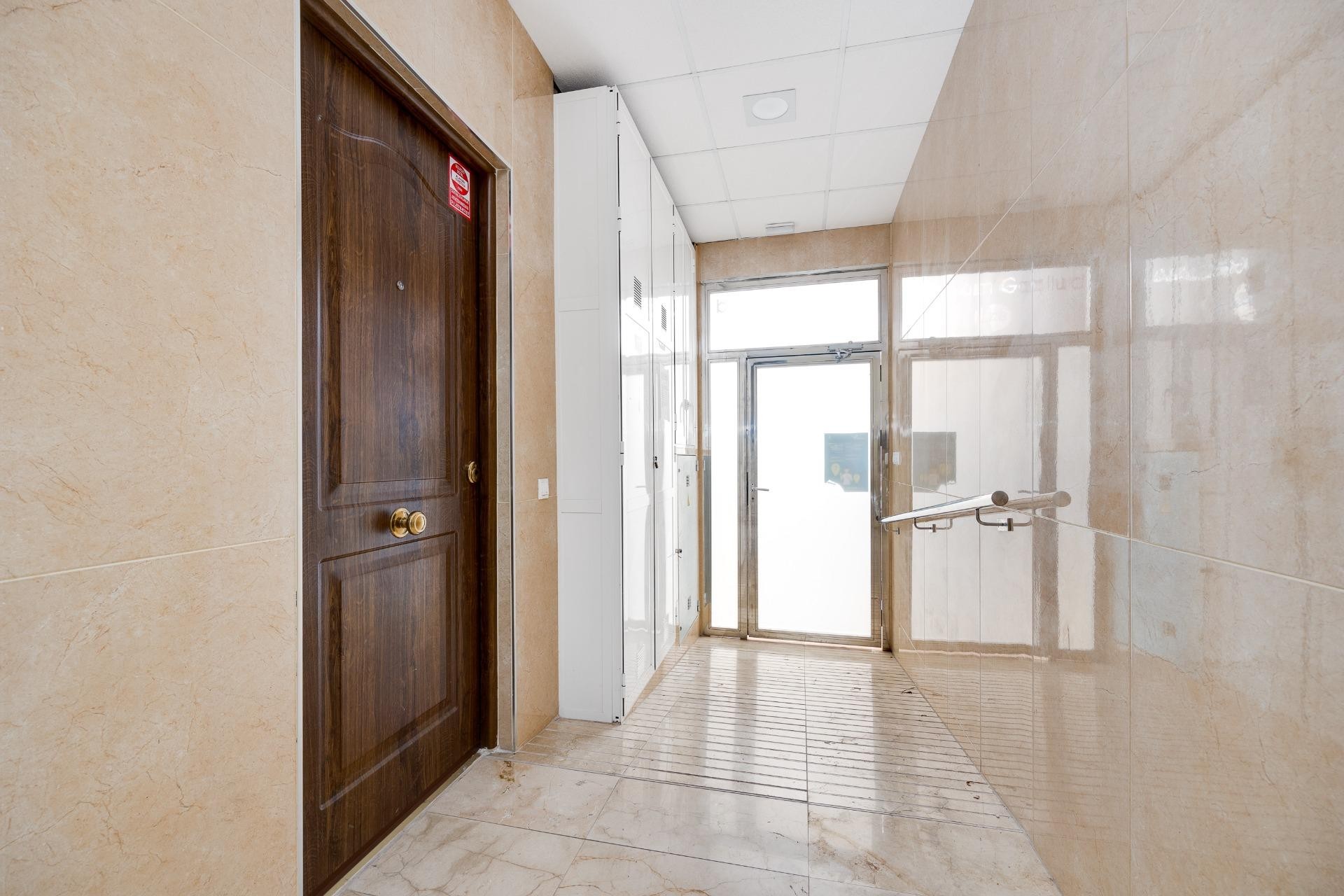 Resale - Apartment / flat - Torrevieja - Habaneras