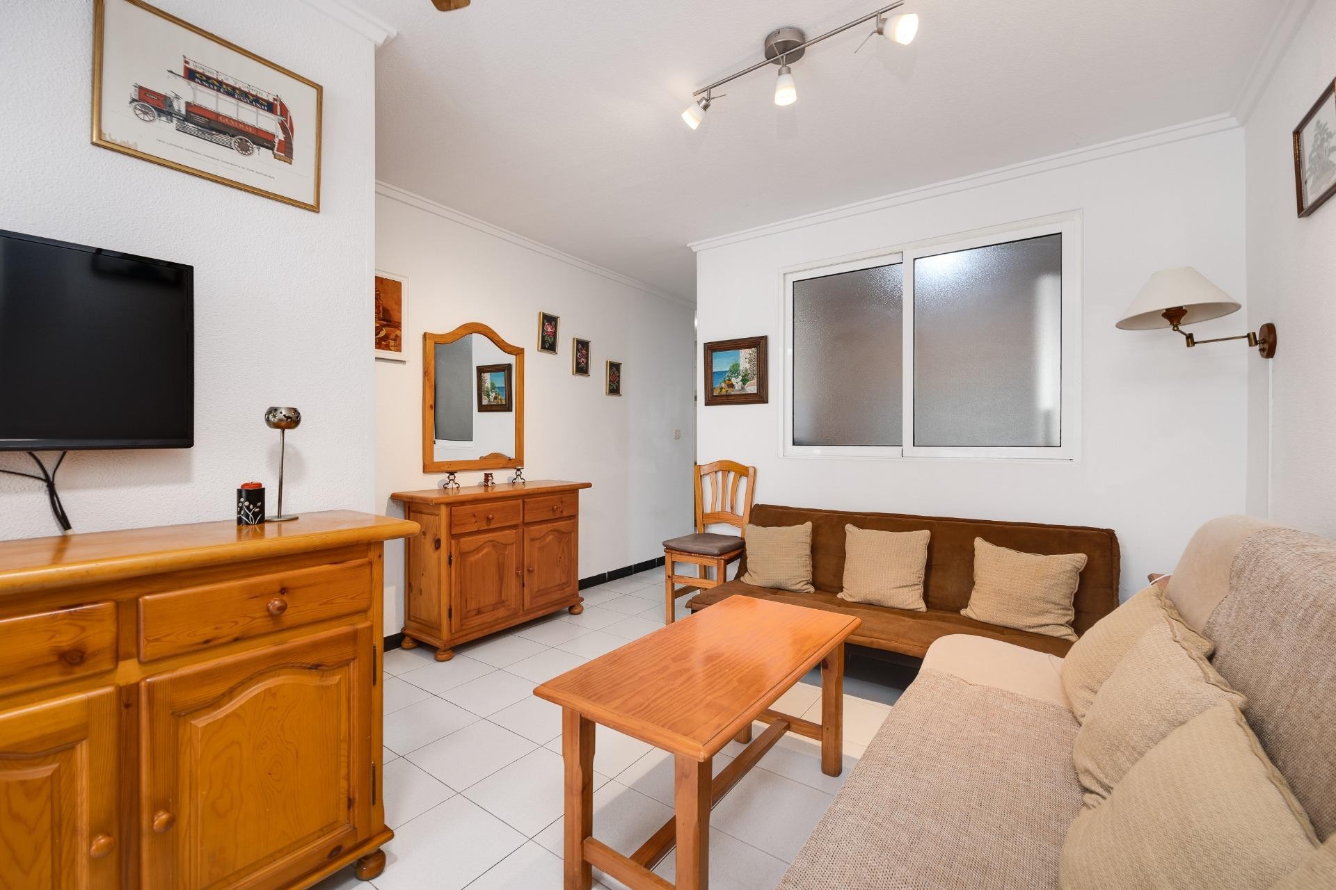 Resale - Apartment / flat - Torrevieja - Playa de los locos