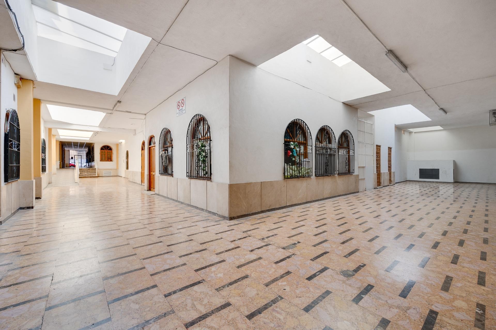 Resale - Apartment / flat - Torrevieja - Playa de los locos