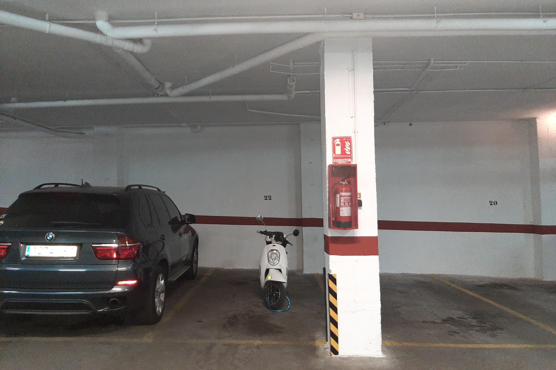 Resale - Apartment / flat - Torrevieja - Playa de los locos