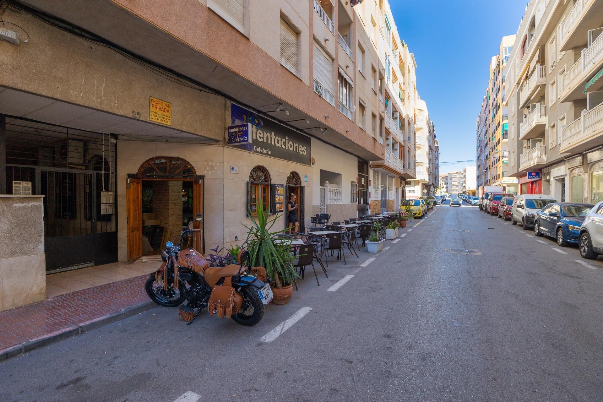 Resale - Apartment / flat - Torrevieja - Playa de los locos