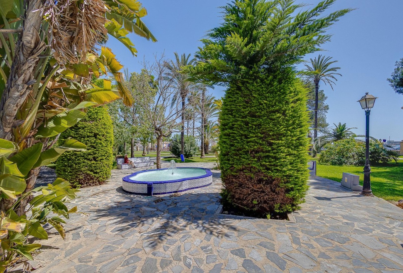 Återförsäljning - Bungalow - Torrevieja - Playa de los Naufragos