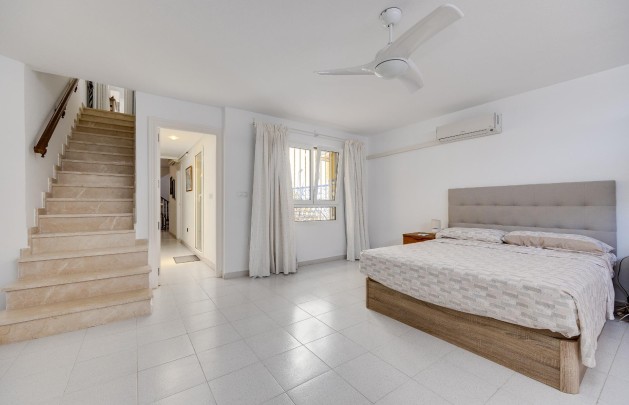 Återförsäljning - Bungalow - Torrevieja - Mar azul