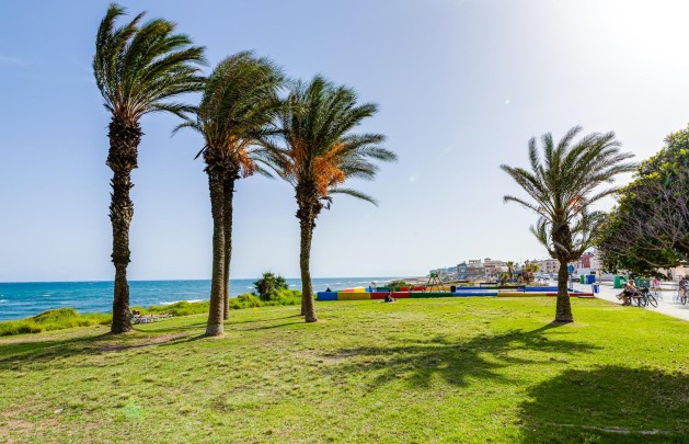 Återförsäljning - Bungalow - Torrevieja - Mar azul