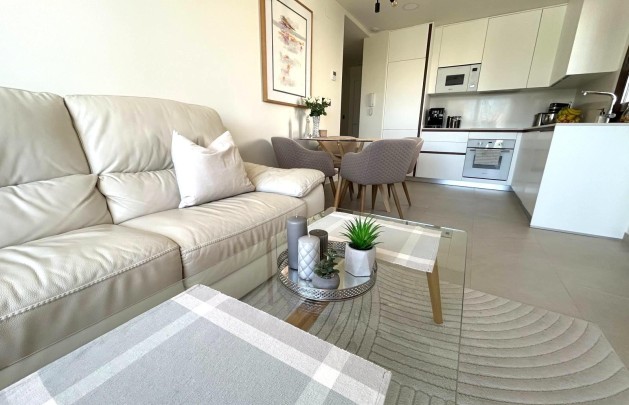 Återförsäljning - Lägenhet / lägenhet - Torrevieja - Los balcones