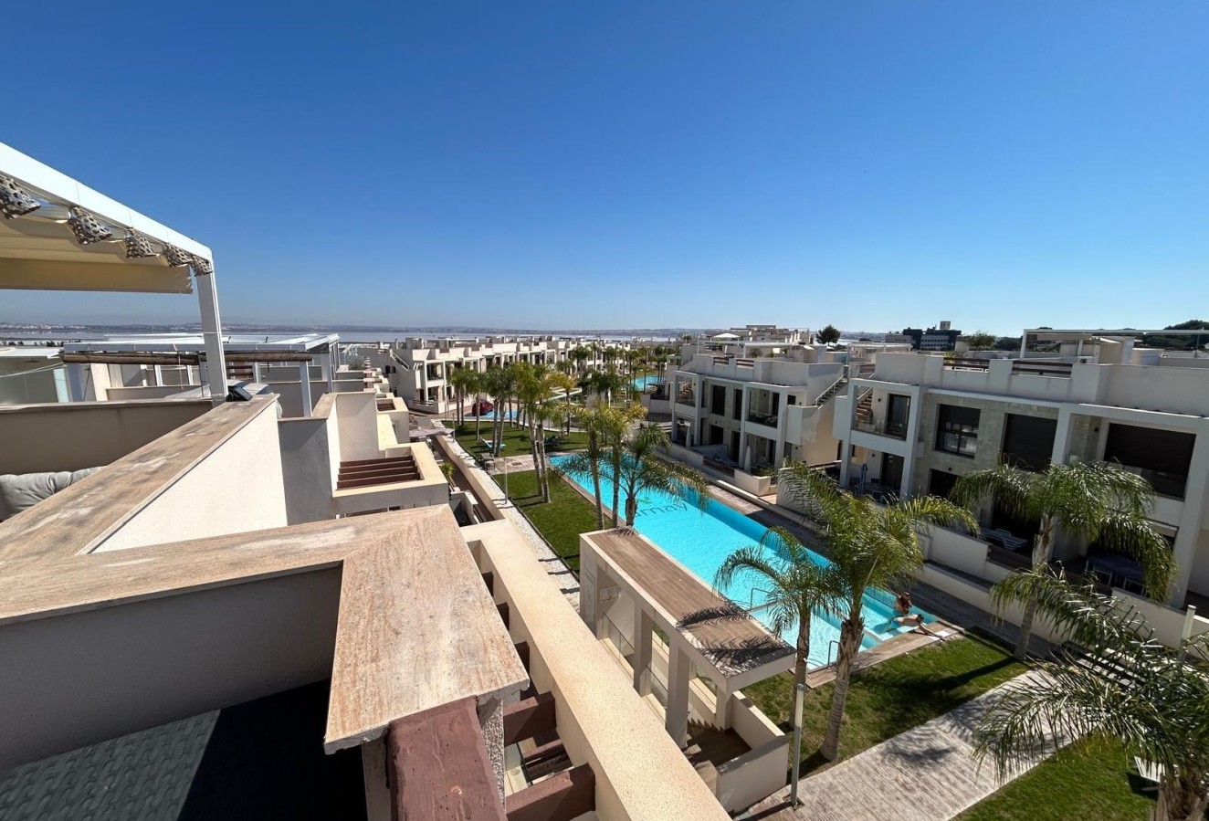 Återförsäljning - Lägenhet / lägenhet - Torrevieja - Los balcones