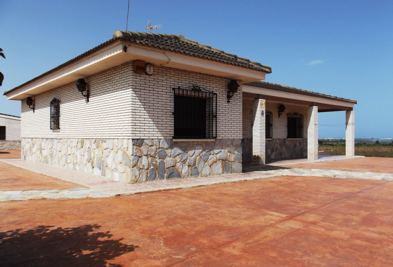 Återförsäljning - Villa - Los Montesinos - La Herrada