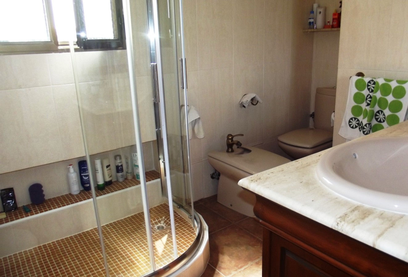 Återförsäljning - Villa - Los Montesinos - La Herrada