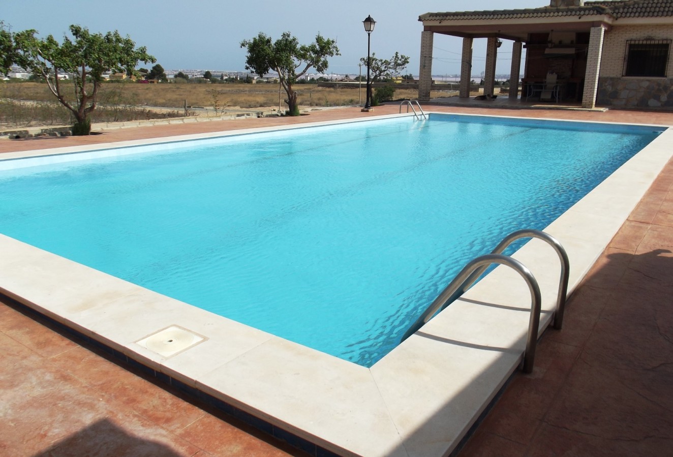 Återförsäljning - Villa - Los Montesinos - La Herrada