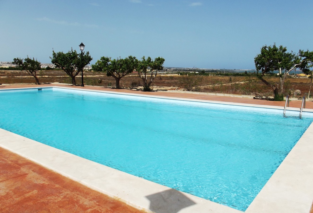 Återförsäljning - Villa - Los Montesinos - La Herrada