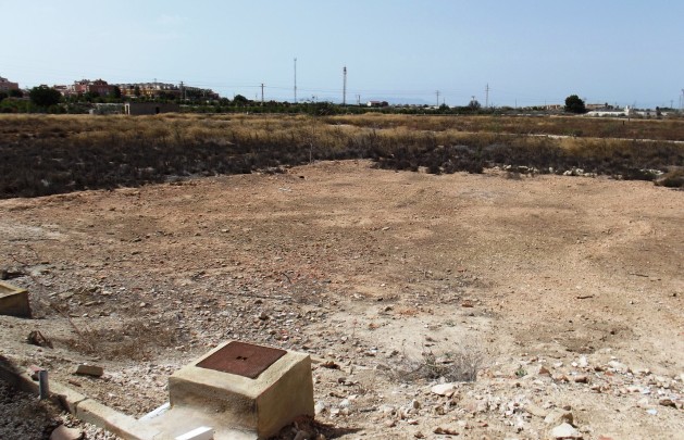 Återförsäljning - Villa - Los Montesinos - La Herrada