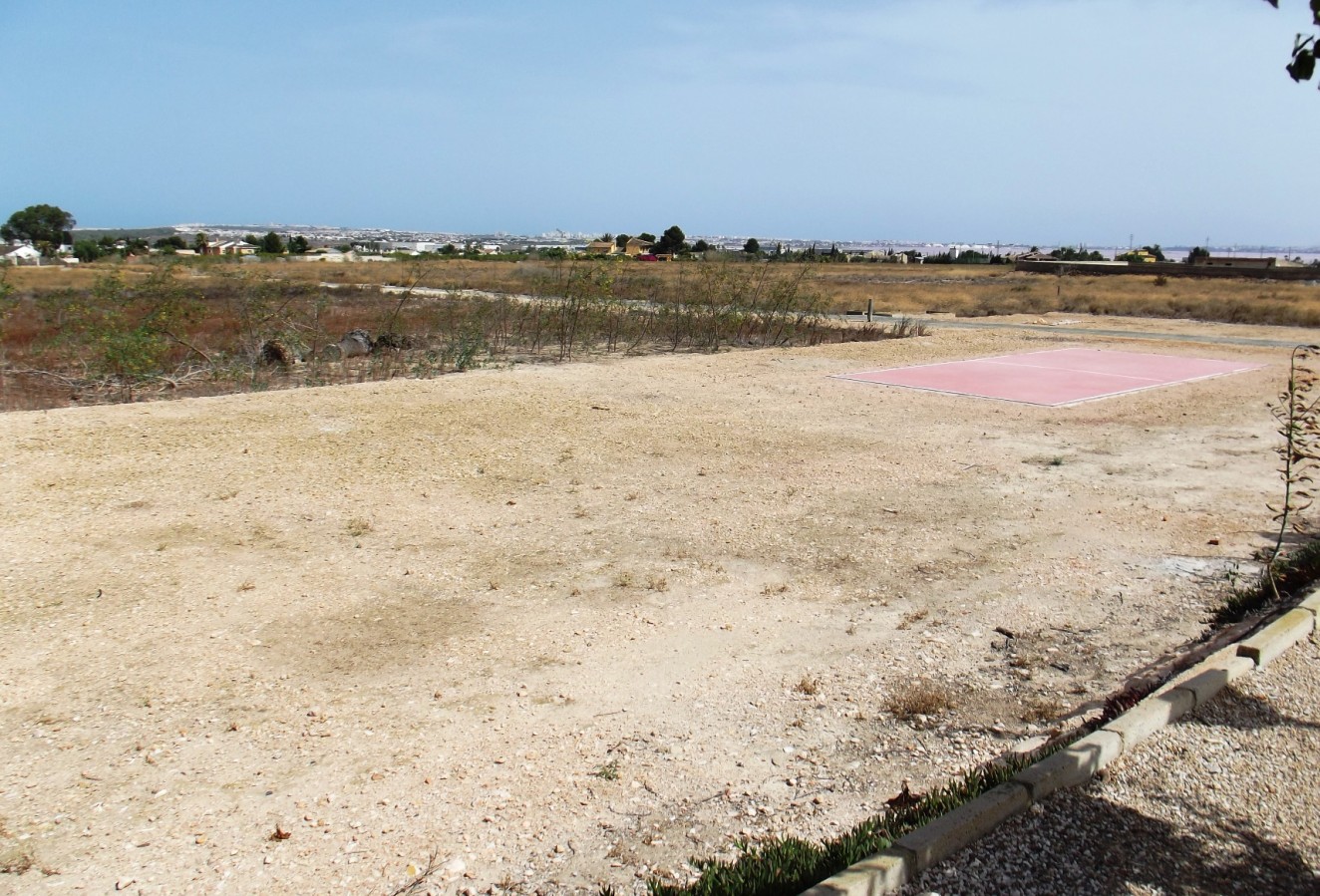 Återförsäljning - Villa - Los Montesinos - La Herrada