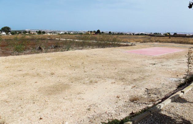 Återförsäljning - Villa - Los Montesinos - La Herrada