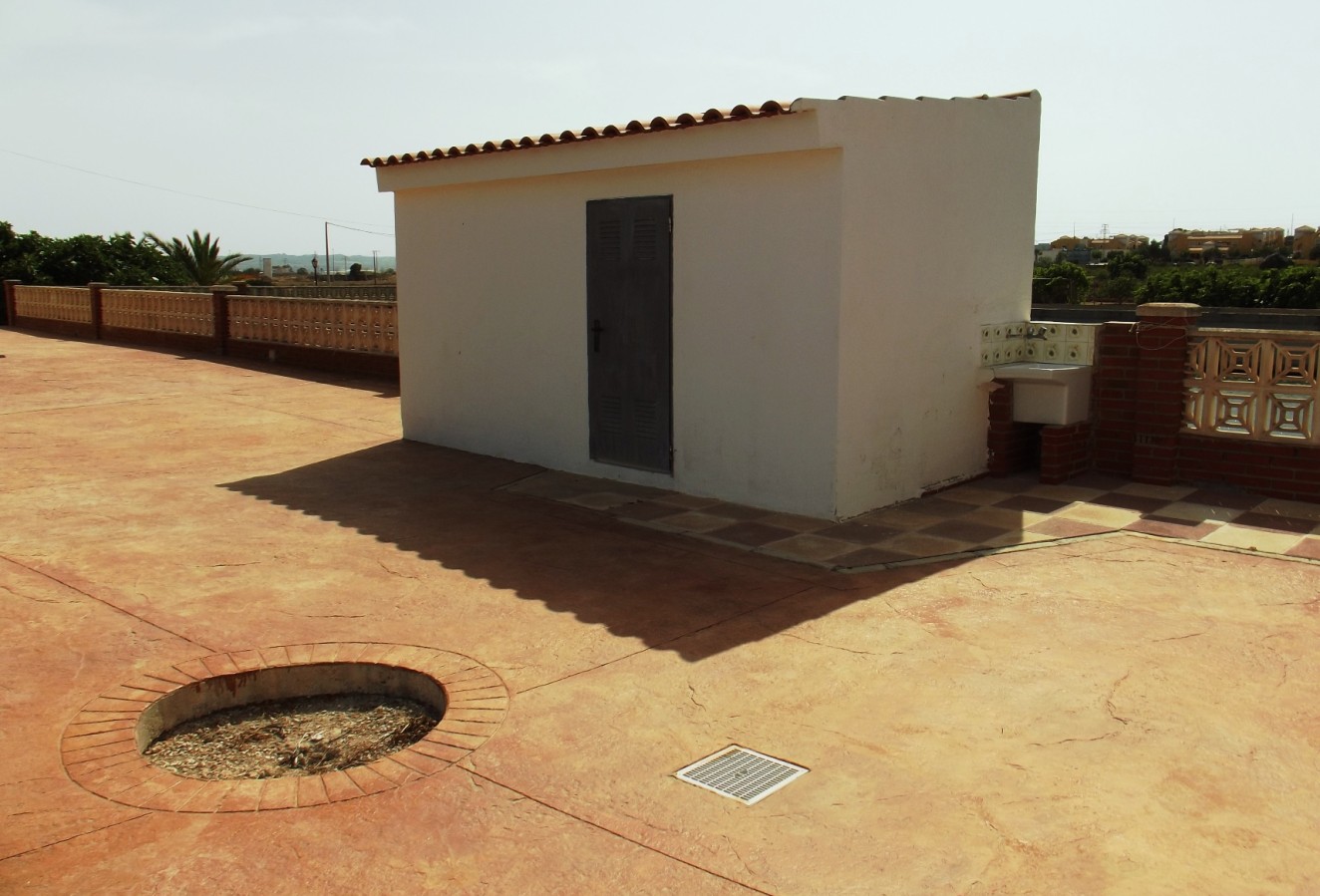 Återförsäljning - Villa - Los Montesinos - La Herrada