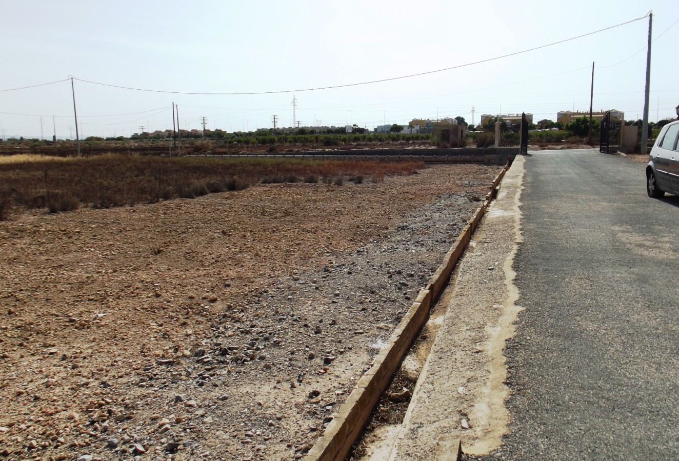 Återförsäljning - Villa - Los Montesinos - La Herrada