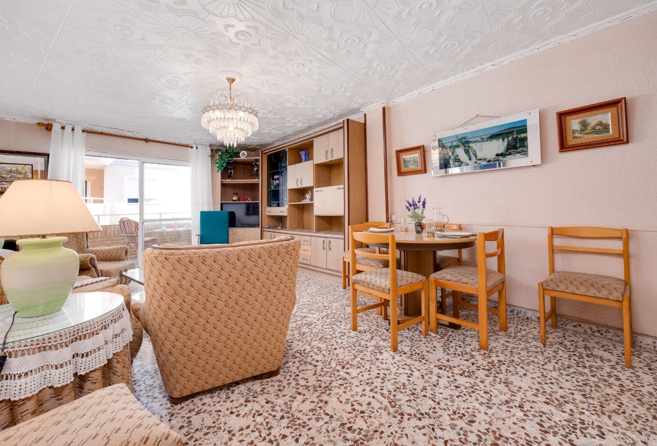 Återförsäljning - Lägenhet / lägenhet - Torrevieja - Habaneras