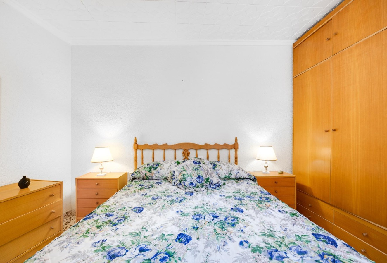 Återförsäljning - Lägenhet / lägenhet - Torrevieja - Habaneras