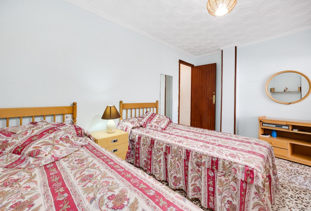 Återförsäljning - Lägenhet / lägenhet - Torrevieja - Habaneras