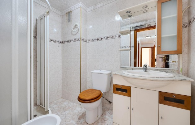 Återförsäljning - Lägenhet / lägenhet - Torrevieja - Acequion