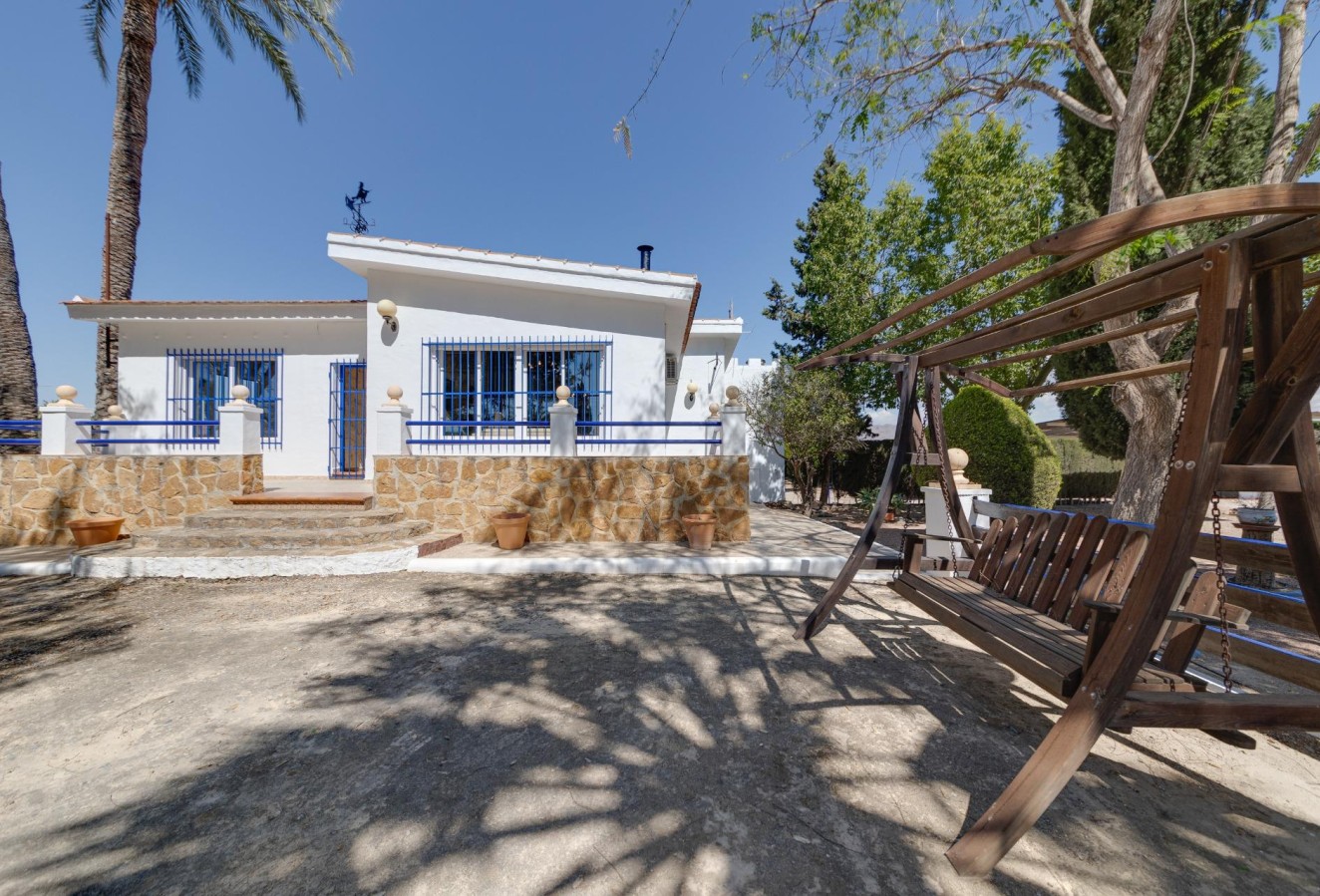 Återförsäljning - Villa - Orihuela - Correntías Bajas