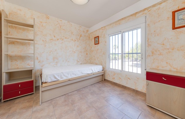 Återförsäljning - Villa - Orihuela - Correntías Bajas