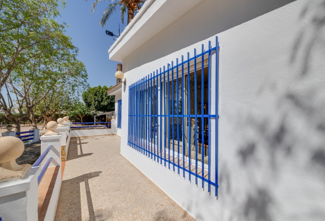 Återförsäljning - Villa - Orihuela - Correntías Bajas