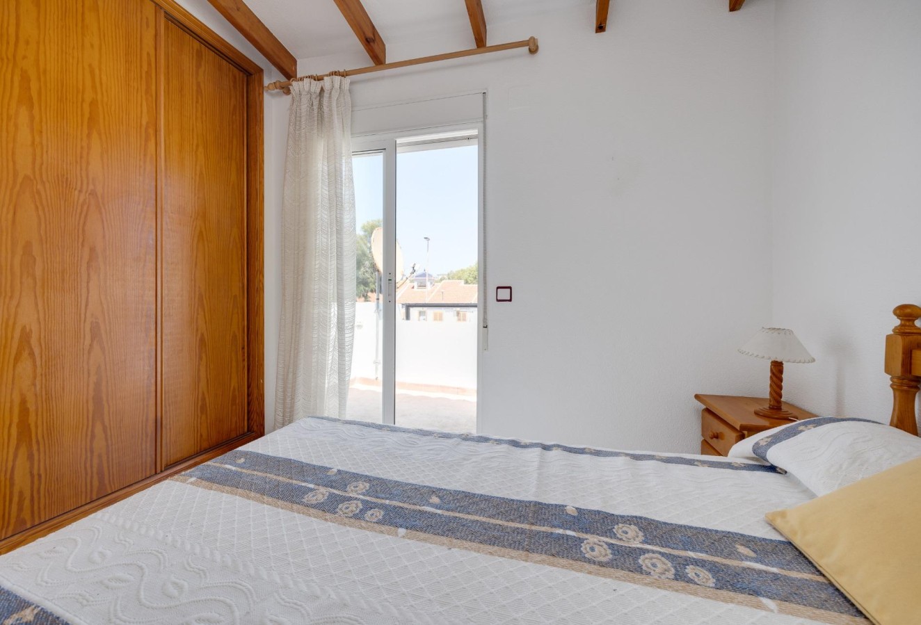 Återförsäljning - Villa - Torrevieja - Torre la mata
