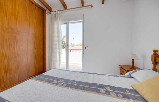 Återförsäljning - Villa - Torrevieja - Torre la mata