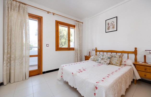 Återförsäljning - Villa - Torrevieja - Torre la mata