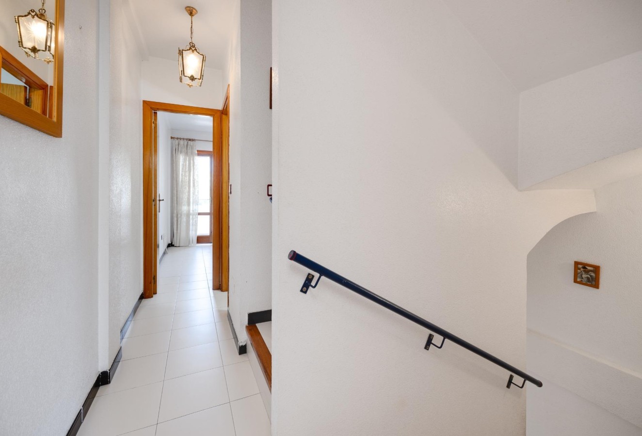 Återförsäljning - Villa - Torrevieja - Torre la mata