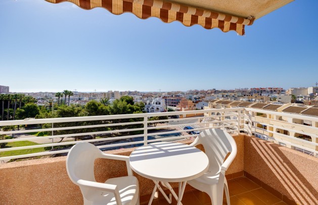 Återförsäljning - Lägenhet / lägenhet - Torrevieja - Calas blanca