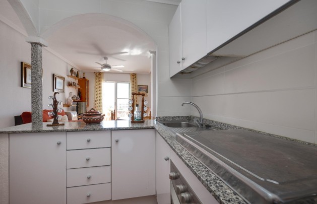 Återförsäljning - Lägenhet / lägenhet - Torrevieja - Calas blanca