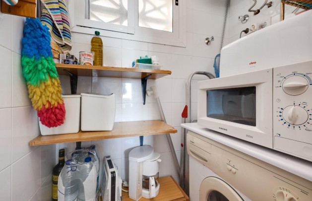 Återförsäljning - Lägenhet / lägenhet - Torrevieja - Calas blanca